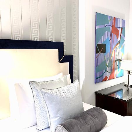Luxury Suites & Apartments Mondrian Market Square II Varşovia Exterior foto
