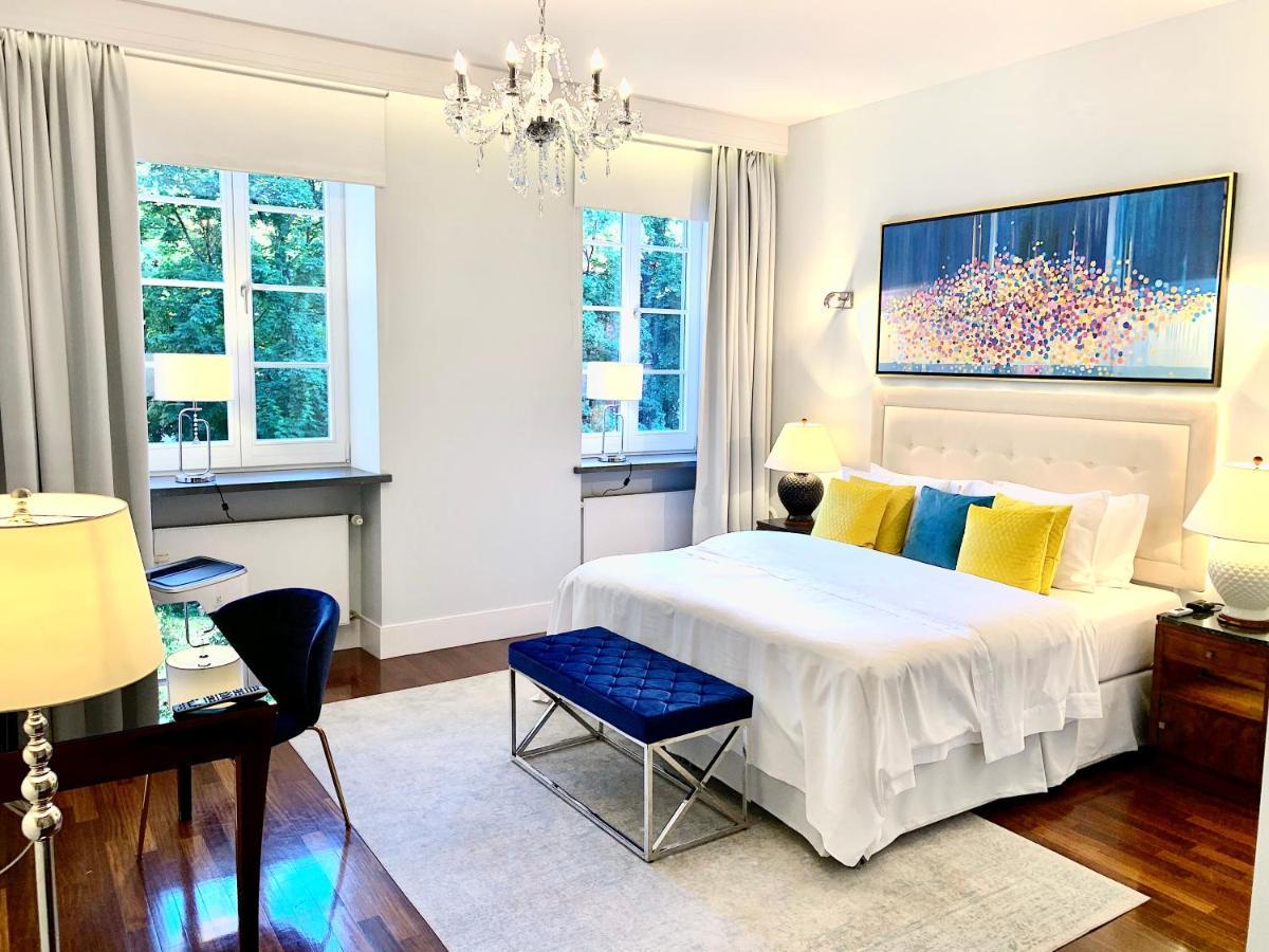 Luxury Suites & Apartments Mondrian Market Square II Varşovia Cameră foto