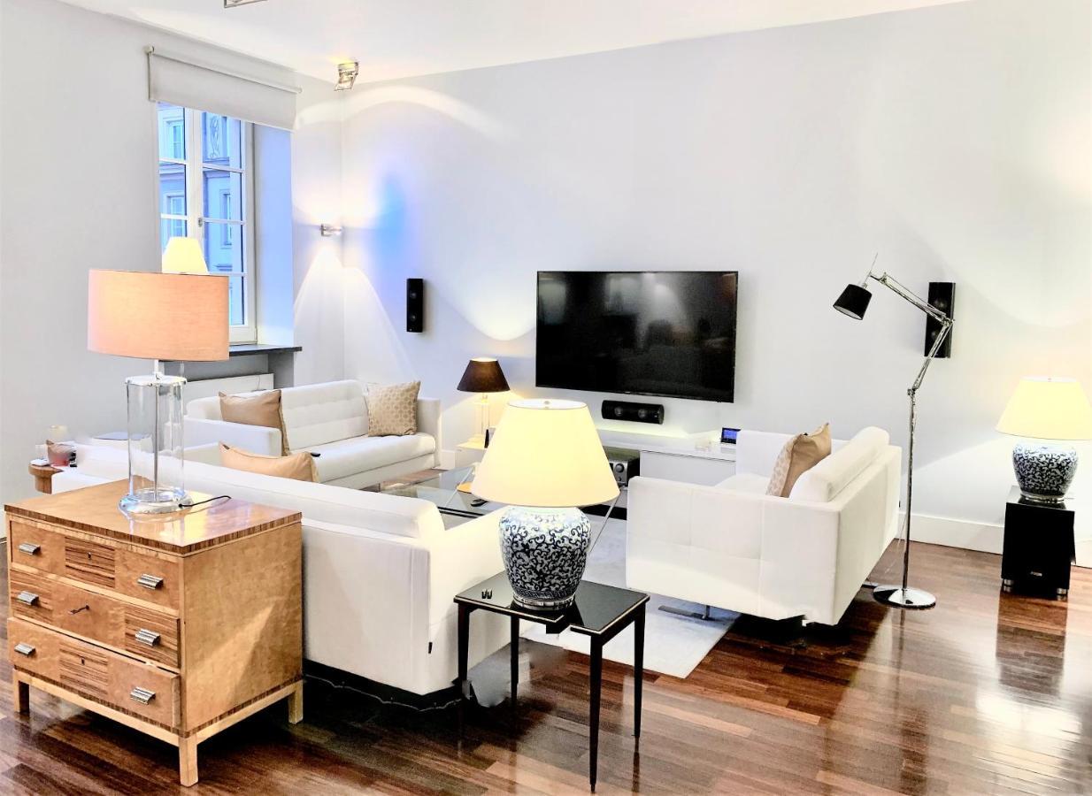 Luxury Suites & Apartments Mondrian Market Square II Varşovia Cameră foto