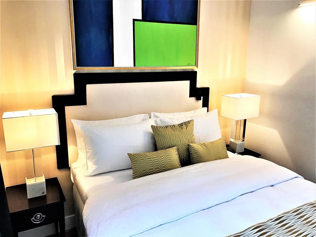 Luxury Suites & Apartments Mondrian Market Square II Varşovia Exterior foto